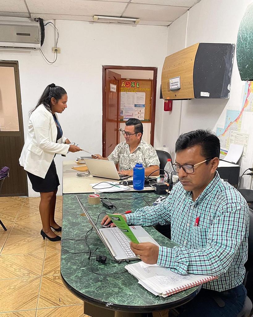 Presentamos Mi Casita Linda a los colaboradores de la Dirección Distrital de Educación de Santa Elena